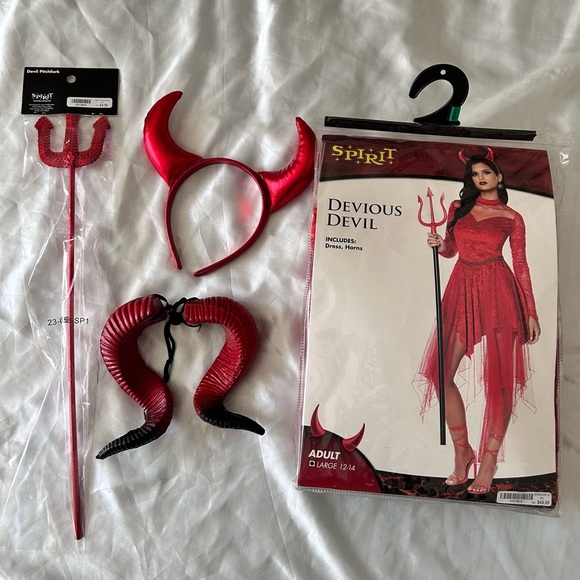 Halloween Spirit Costume Red Devious Devil Dress Horns NWT - Picture 6 of 7